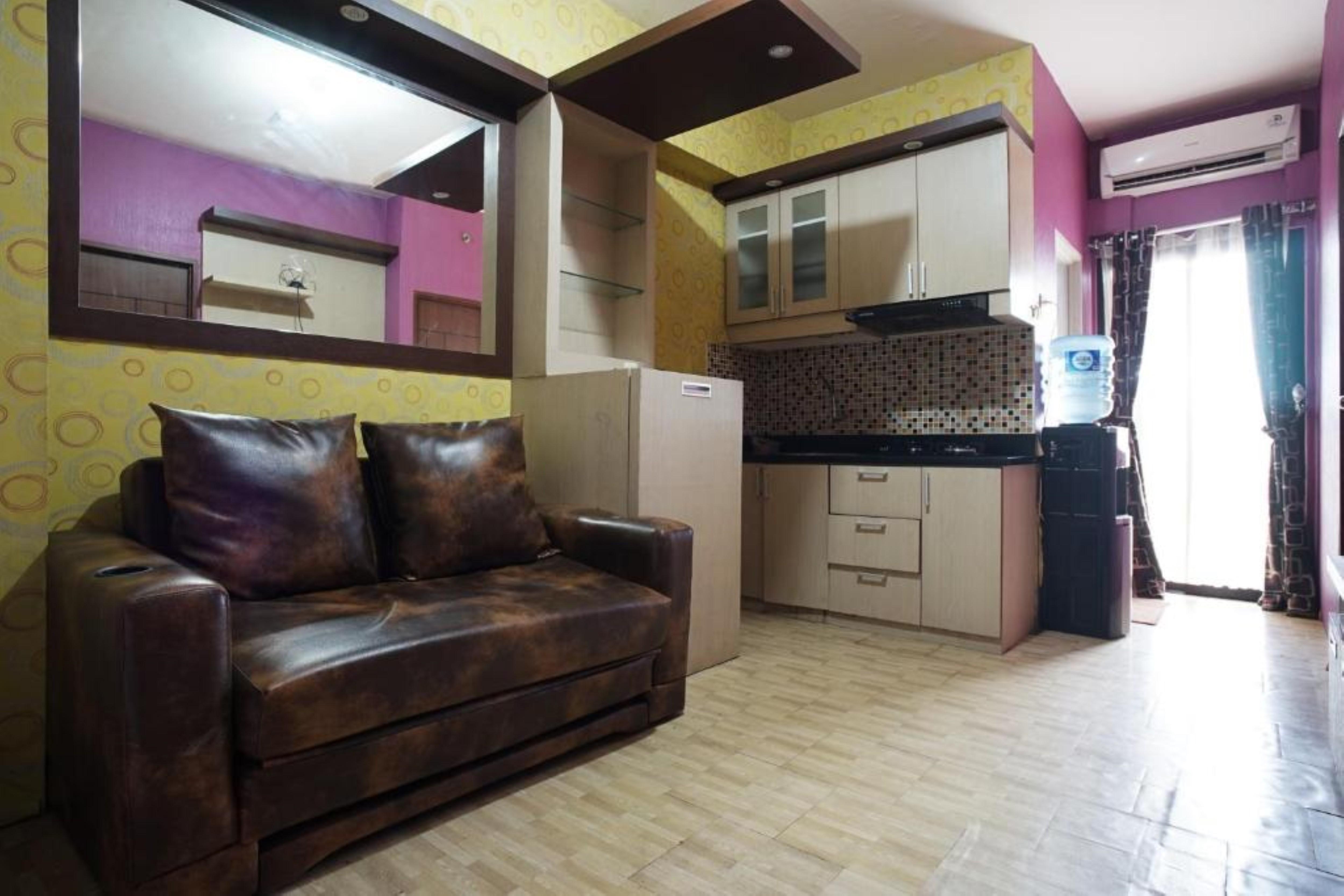 Planet Room Kemang View Bekasi Eksteriør billede