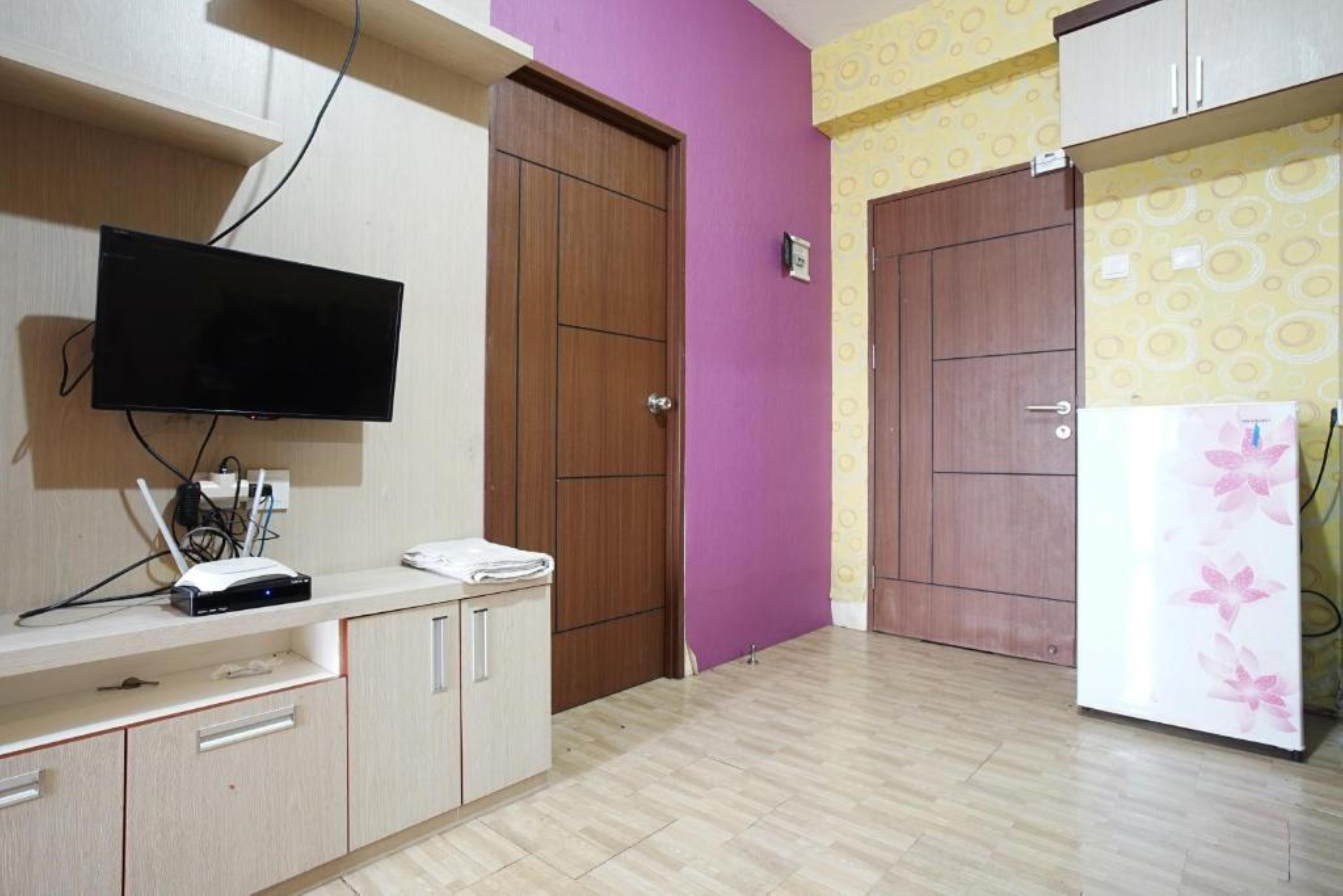 Planet Room Kemang View Bekasi Eksteriør billede