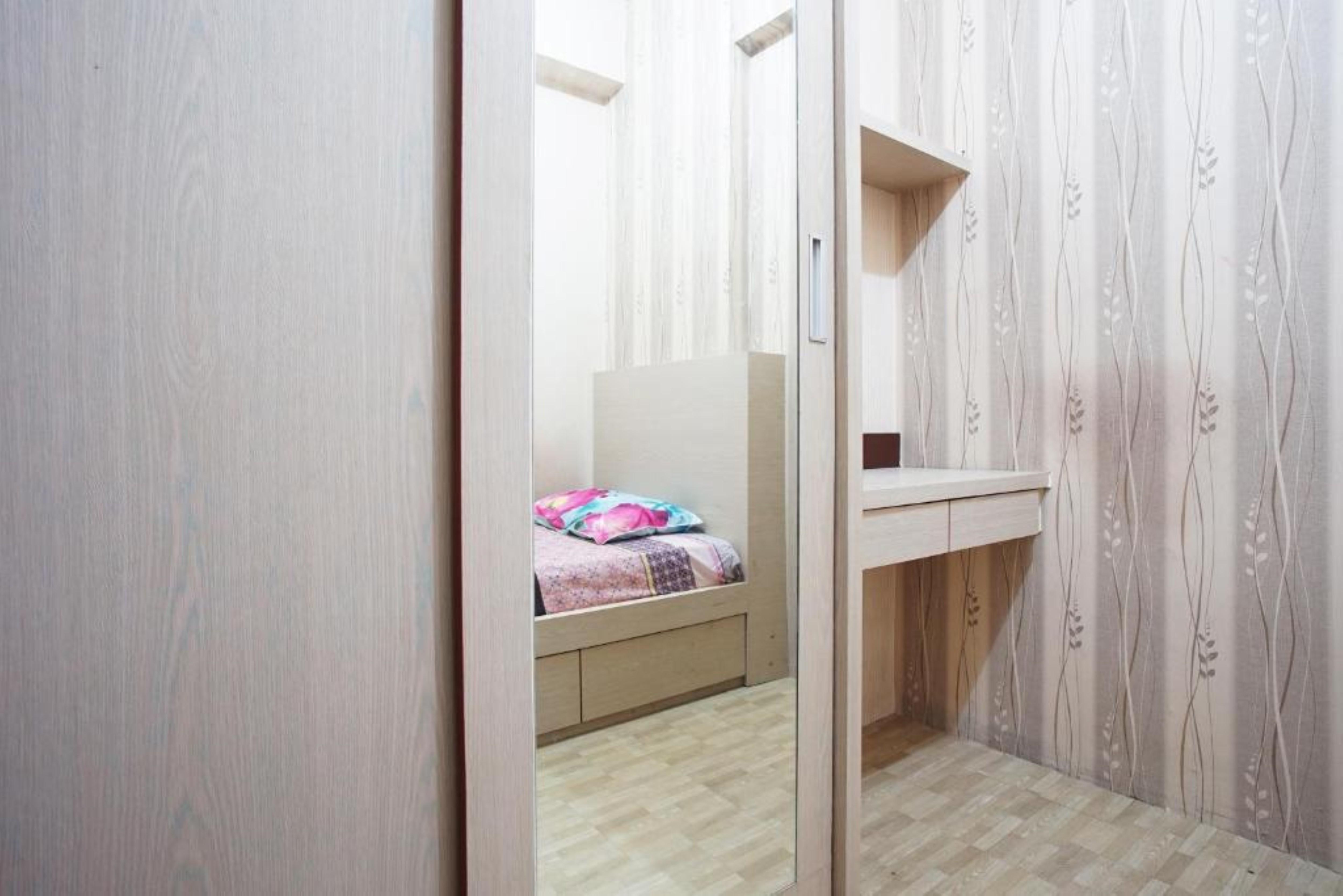 Planet Room Kemang View Bekasi Eksteriør billede