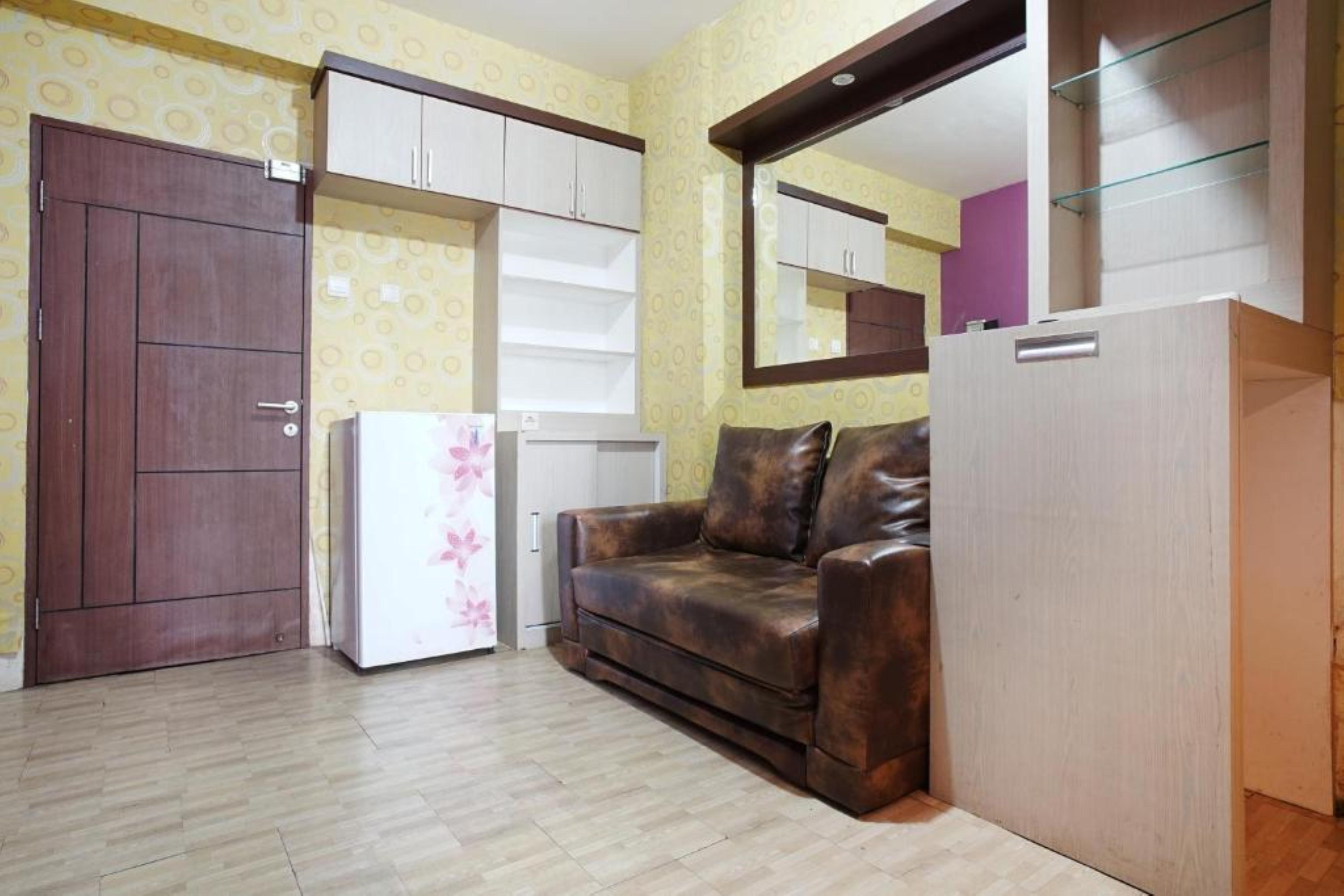Planet Room Kemang View Bekasi Eksteriør billede